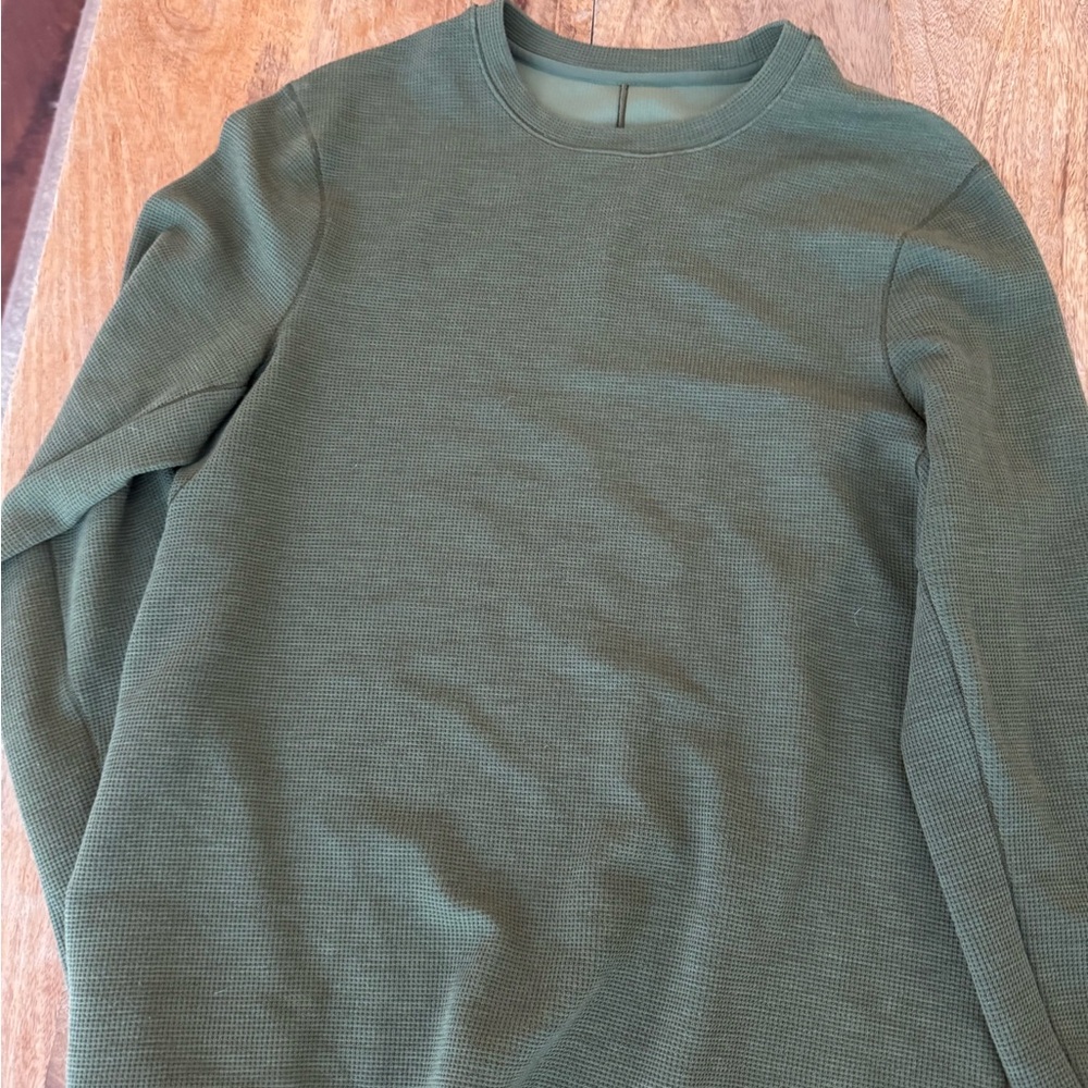 lululemon athletica Men's Olive Waffle-Knit Long Sleeve Crew